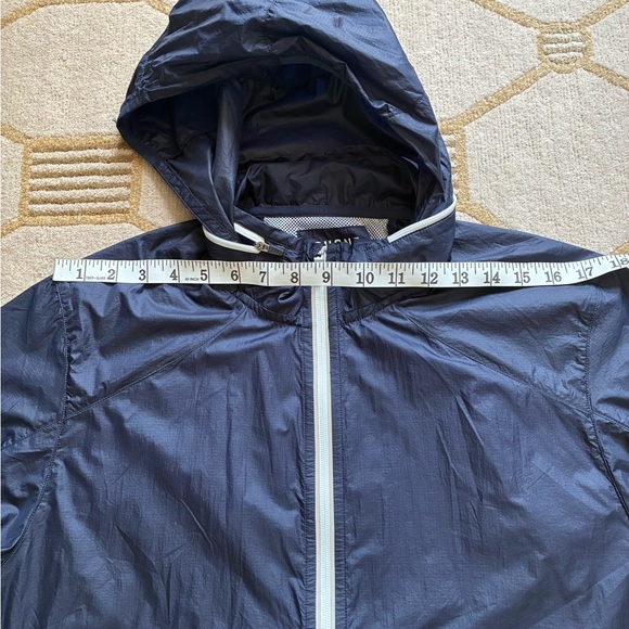 Rhone Ripstop Nylon Shell Jacket - Picture 9 of 12